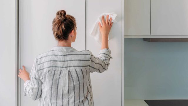 Revolutionizing Cleanliness: The Rise of Innovative Disinfecting Wipes