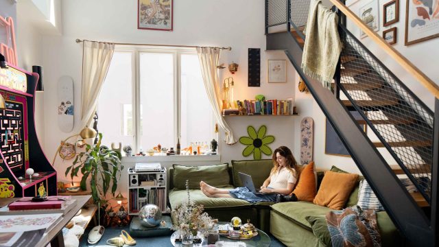 Exploring Personal Stories in Home Design: A Brooklyn Loft Journey