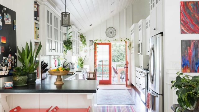 Innovative Ways to Organize Your Kitchen for Maximum Efficiency