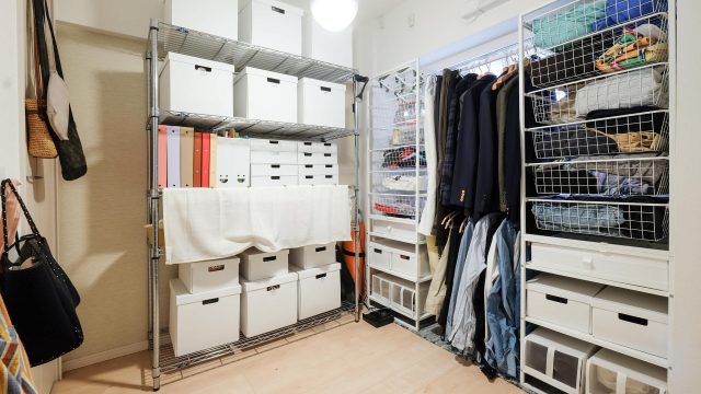 Innovative Ways to Organize Your Accessories for a Stylish Home