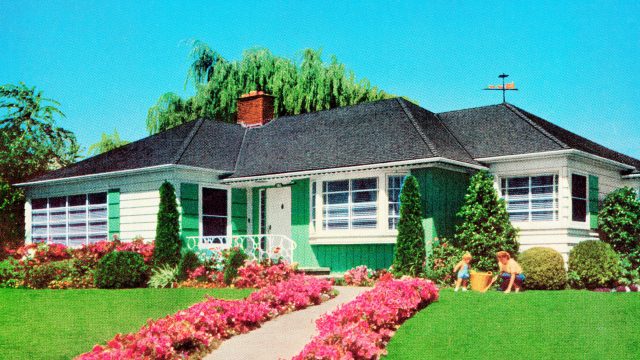 Reviving Vintage Charm: Landscaping Tren
