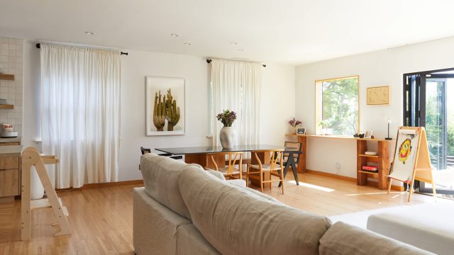 Creating a Family-Friendly Minimalist Home: A Modern Approach