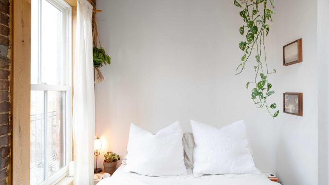 How Hanging a Duvet Cover Can Transform
