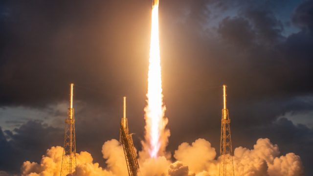 SpaceX's Record-Breaking Bond Sale: A Ne